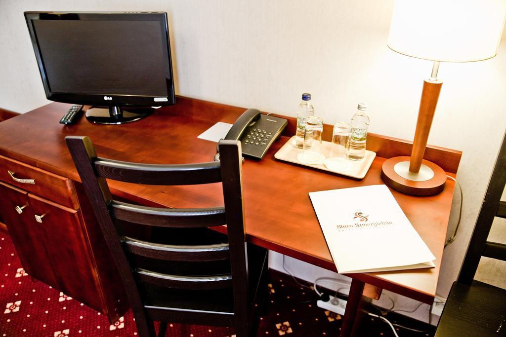Hotel Stara Szmergielnia Bielsko-Biala Quarto foto